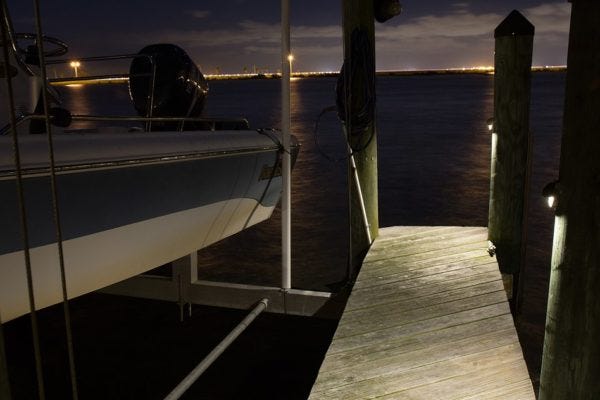 Illuminated dock with AMP® Deck Lights